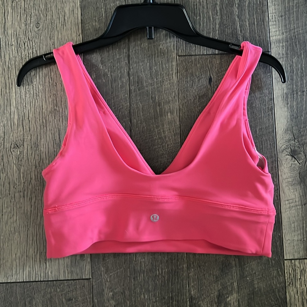 Lululemon Align V-Neck Bra *Light Support, C/D Cup
Glaze Pink - Picture 3 of 4